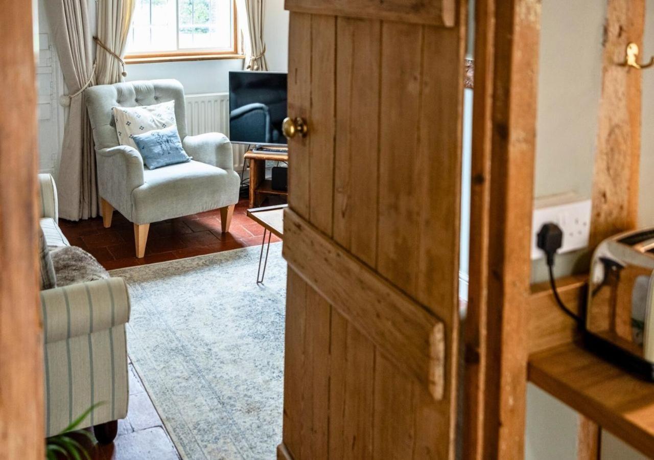 Clifford Chambers - Cosy 2 Bedroom Cottage! Shottery Eksteriør bilde