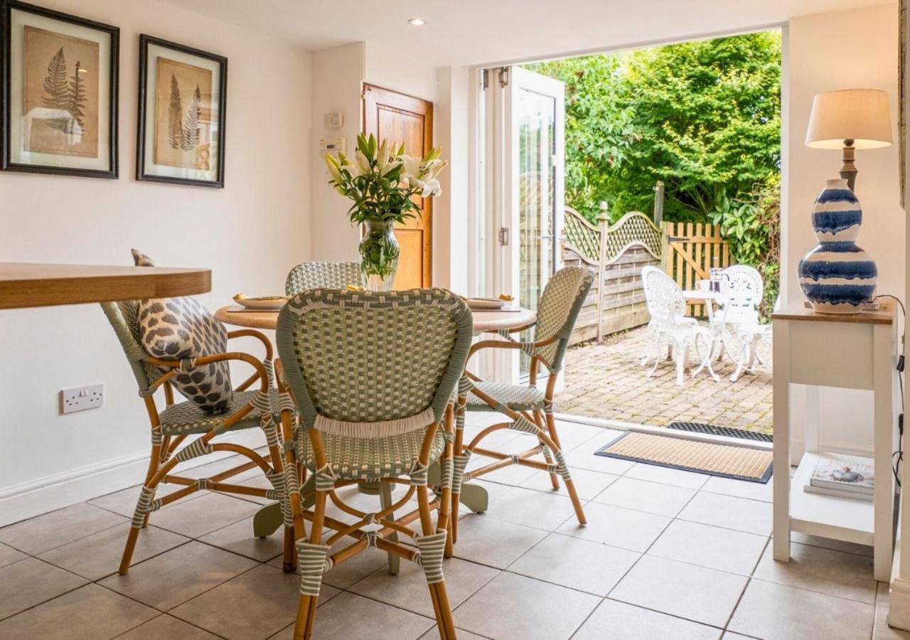 Clifford Chambers - Cosy 2 Bedroom Cottage! Shottery Eksteriør bilde