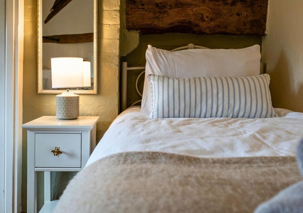 Clifford Chambers - Cosy 2 Bedroom Cottage! Shottery Eksteriør bilde